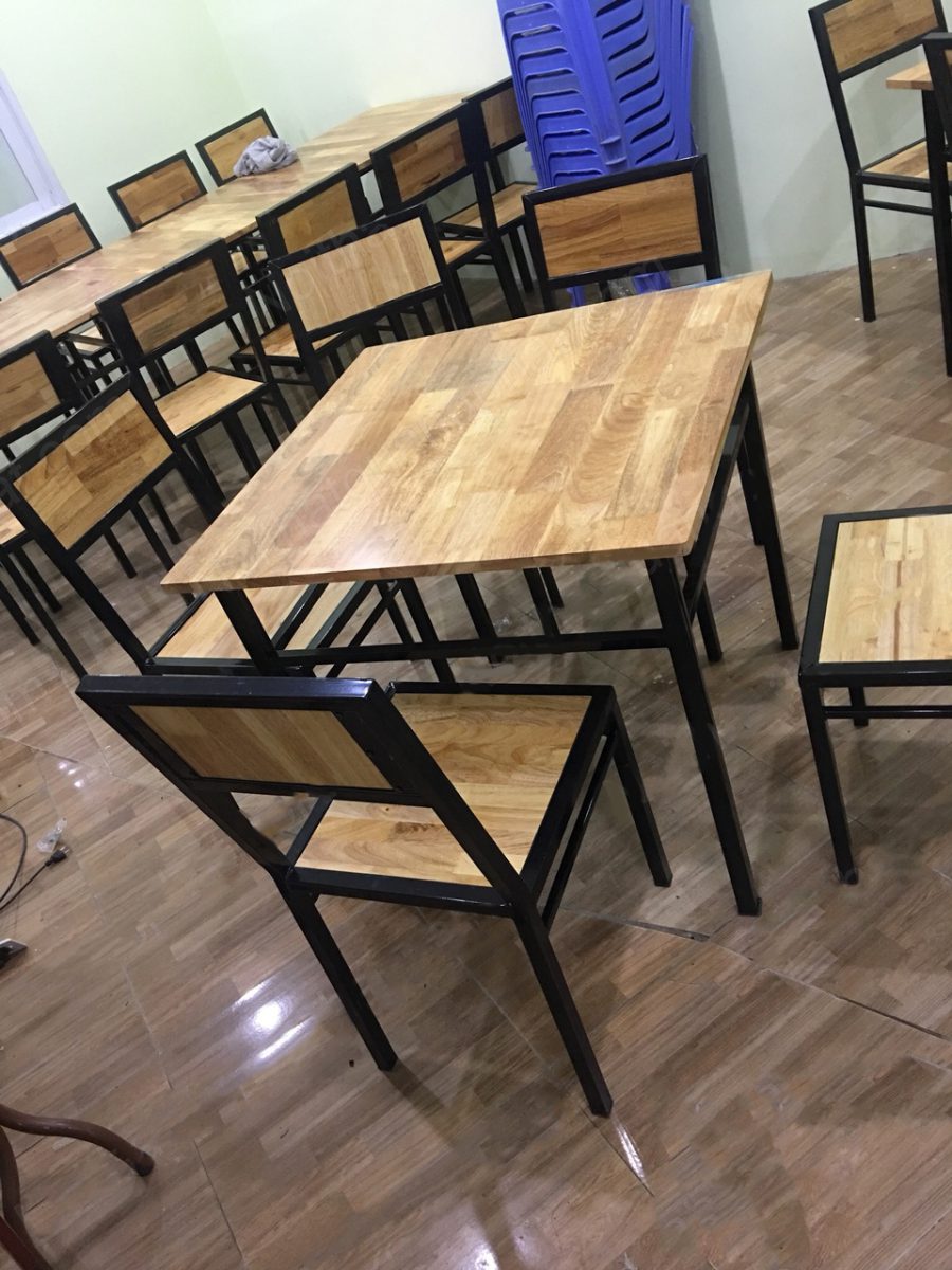 bàn ghế cafe gỗ giá rẻ khung sắt